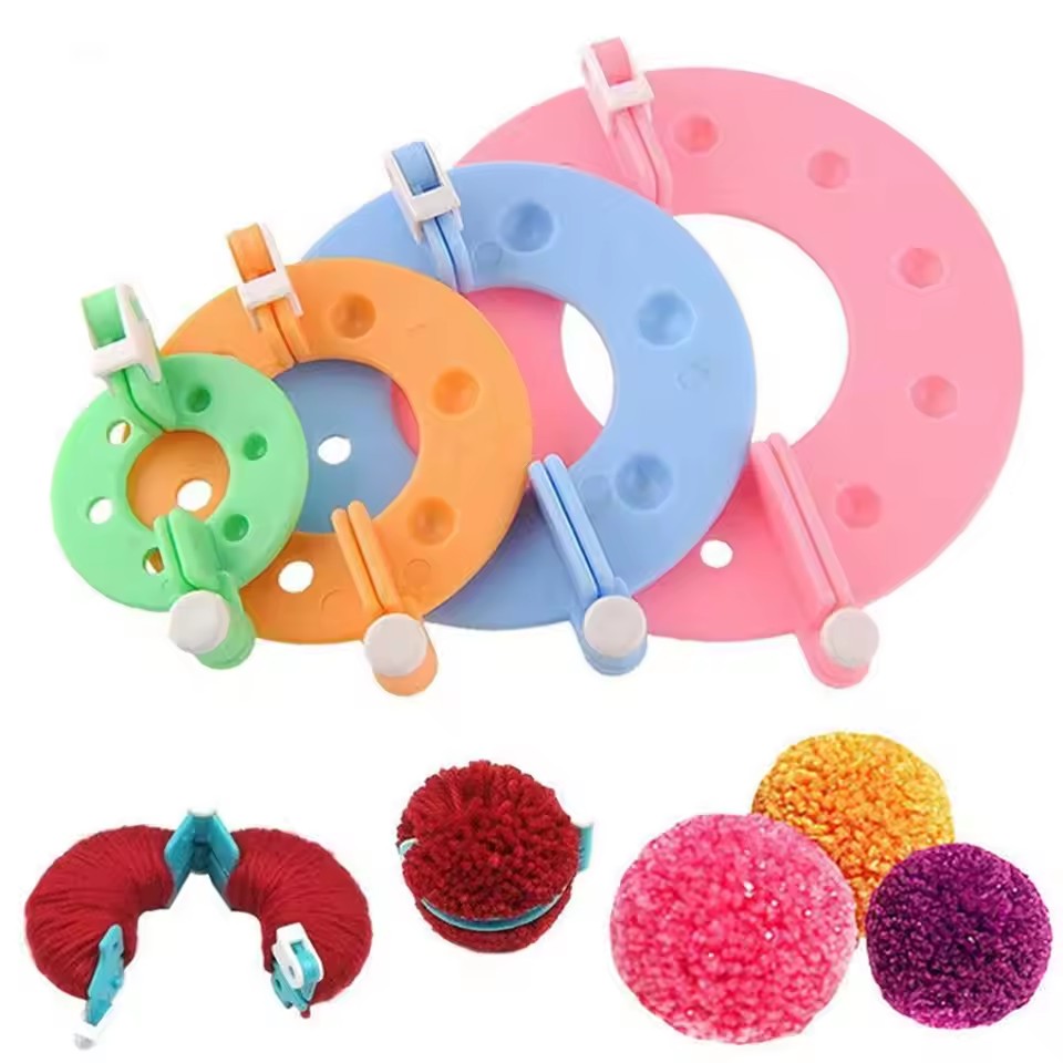 Pom Pom Maker Tool - 8個入り 4サイズ フラッフボール ウィーバー ポンポンメーカー 編み機キット