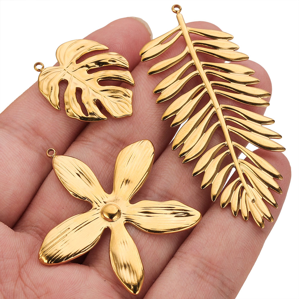 5 個のステンレス鋼の大きな葉の花チャーム女性用ジュエリー作 - Embellishment Crafts のレビューと価格